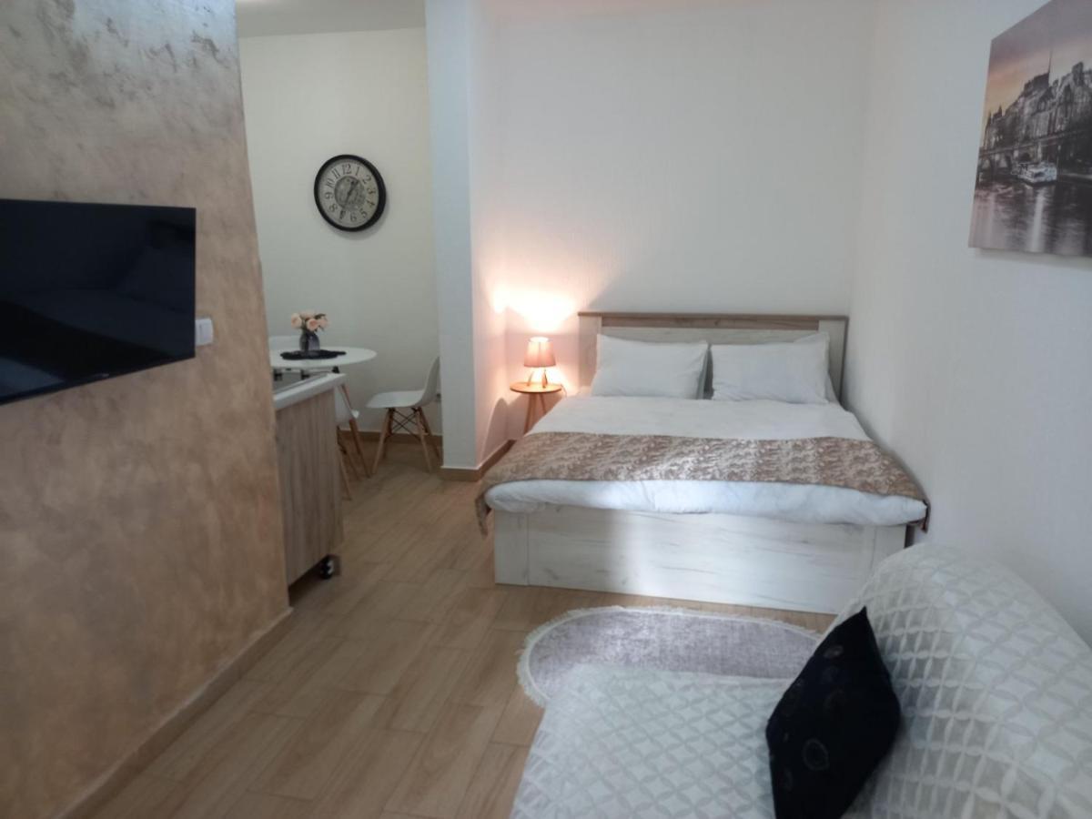 Casa Apartments, One-Bedroom Apartment ブドヴァ エクステリア 写真