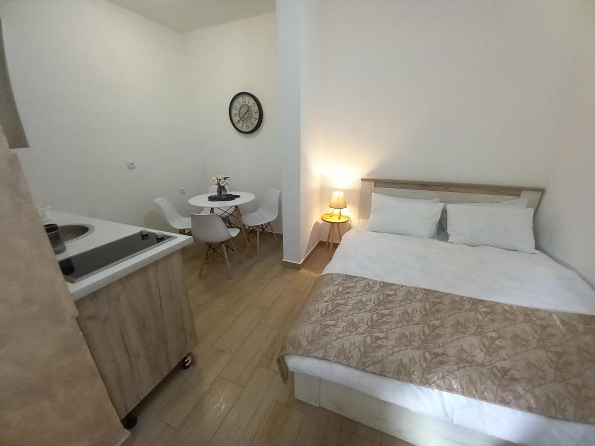 Casa Apartments, One-Bedroom Apartment ブドヴァ エクステリア 写真