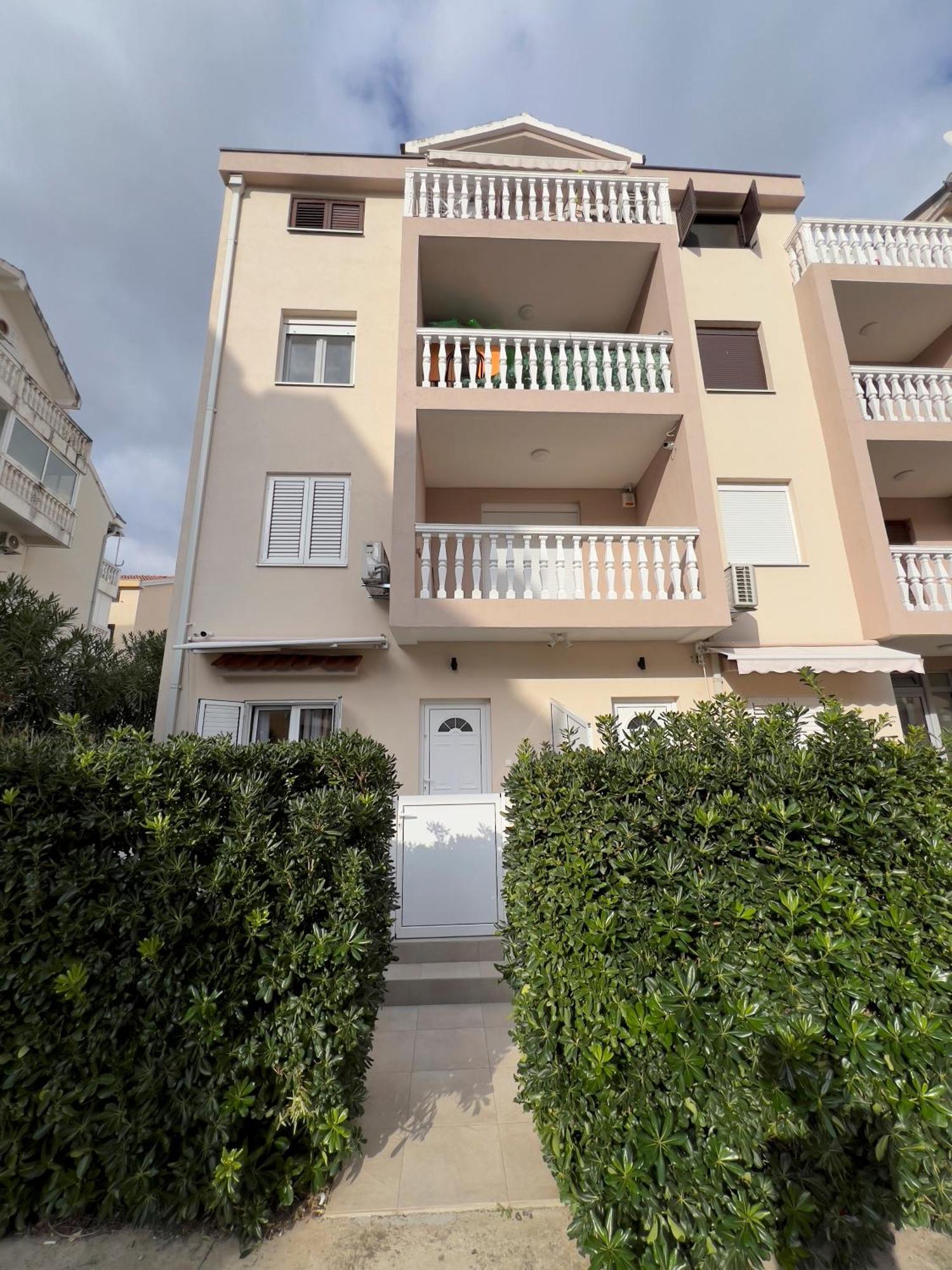 Casa Apartments, One-Bedroom Apartment ブドヴァ エクステリア 写真